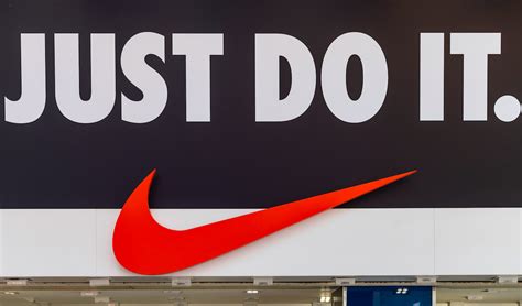 hoe maakt nike reclame